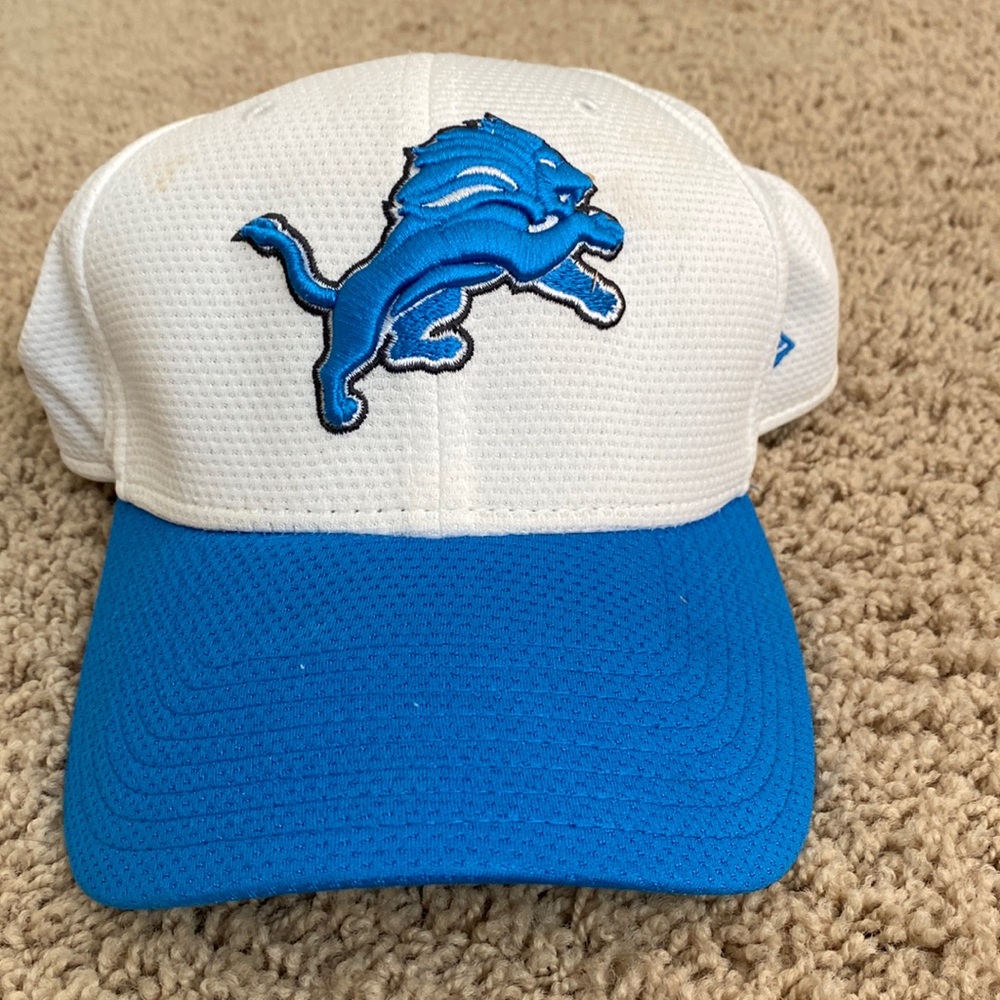 Detroit Lions fitted hat
